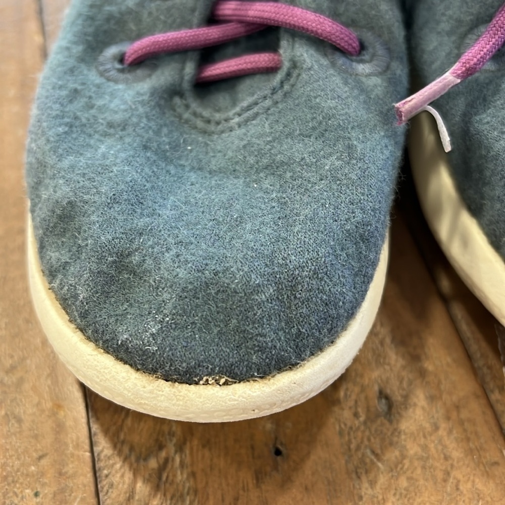 Allbirds gray wool runner tennis shoes sneakers - Picture 3 of 8